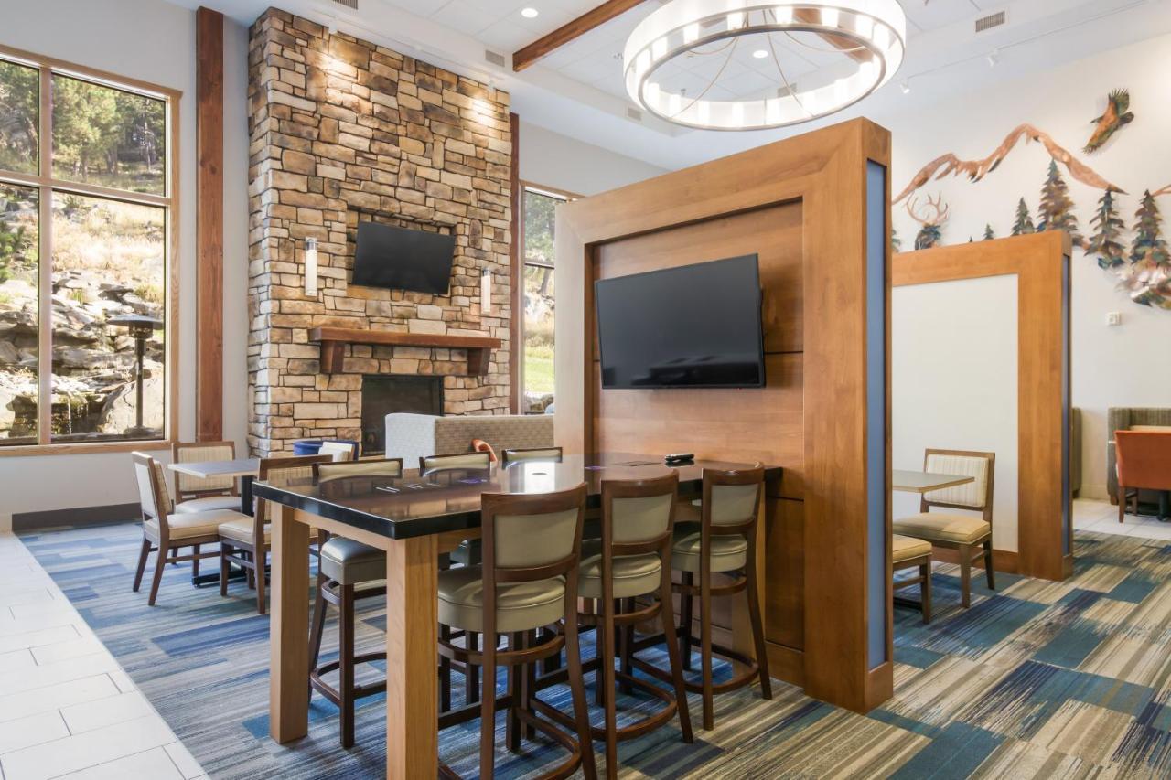 Holiday Inn Express & Suites Custer-Mt Rushmore Buitenkant foto